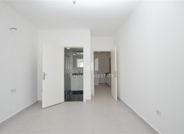 Two bedroom apartment, unfurnished, in the center of Mahmutlar, Alanya, 170 m2 ID-8579 фото-8