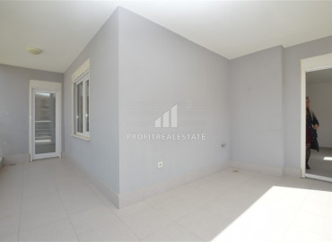 Two bedroom apartment, unfurnished, in the center of Mahmutlar, Alanya, 170 m2 ID-8579 фото-10