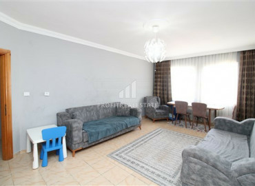 Inexpensive two bedroom apartment with furniture and a separate kitchen, in Mahmutlar, Alanya, 90 m2 ID-8592 фото-1