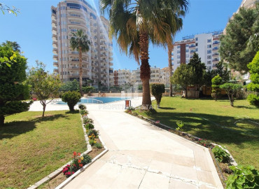 Furnished two bedroom apartment, 250 meters from the center of Mahmutlar, Alanya ID-8594 фото-21