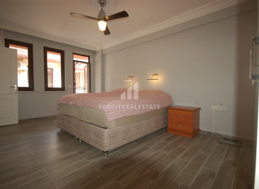 Resale property in Oba: furnished two bedroom apartment 150m from the sea. ID-8596 фото-6
