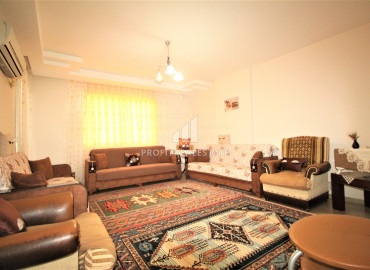 Spacious 3+1 apartment with a separate kitchen in a cozy residence in the center of Mersin ID-8599 фото-2