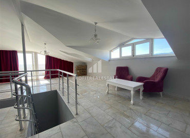 Меблированная двухуровневая квартира 3+1, мебелью и техникой, в 200 метрах от центра района Томур, Аланья, 135 м2 ID-8618 фото-10