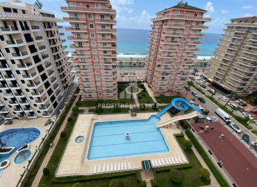 Two bedroom apartment ready for occupancy, with furniture and appliances, on the first coastline, Mahmutlar, Alanya, 135 m2 ID-8619 фото-19