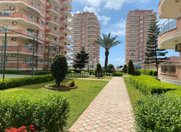 Two bedroom apartment ready for occupancy, with furniture and appliances, on the first coastline, Mahmutlar, Alanya, 135 m2 ID-8619 фото-26