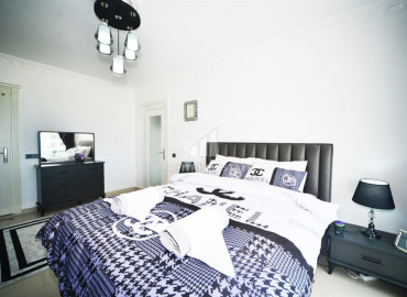 Ready to move in, two bedroom apartment on the main street of Mahmutlar, 50m from the sea ID-8626 фото-21