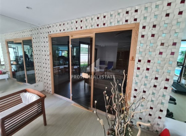 In a luxury residence: ready to move in, 1 + 1 apartment 300m from the sea in Mahmutlar ID-8638 фото-18