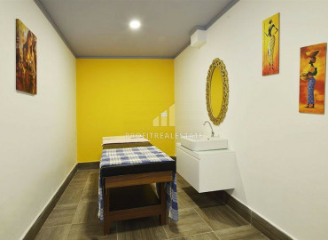 Двухкомнатная меблированная квартира в резиденции премиум класса, в 350м от моря в Махмутларе ID-8643 фото-18