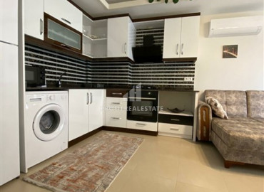 One bedroom apartment with furniture and appliances, 200 meters from the center of Mahmutlar, 60 m2 ID-5953 фото-3