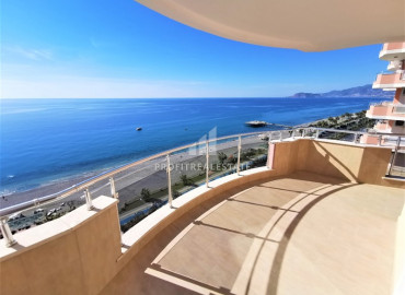 Design view apartment with three bedrooms on the first line in Mahmutlar ID-8682 фото-12