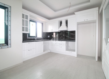 Large apartment of the original layout 2.5 + 1 in the Soli area, Mezitli, 400m from the center ID-8691 фото-5