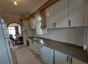 Furnished garden duplex 2 + 1 with a separate kitchen, in a well-maintained residence 600m from the sea in Mahmutlar ID-8699 фото-8