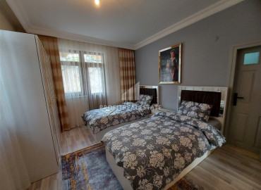 Furnished garden duplex 2 + 1 with a separate kitchen, in a well-maintained residence 600m from the sea in Mahmutlar ID-8699 фото-16