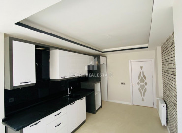Новая квартира 3+1 с отдельной кухней в 500 метрах от моря в районе Мерсина – Тедже ID-8705 фото-2