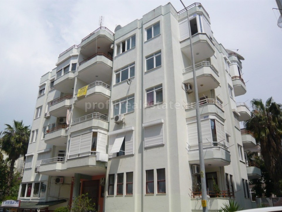 Квартира планировки 2+1 в самом центре Алании недалеко от пляжа Клеопатры, Турция, 100 кв.м. ID-0648 фото-1