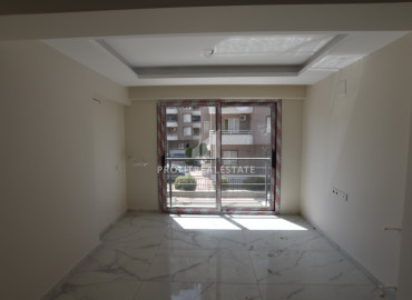 One-bedroom apartment with excellent location in Mezitli area, Mersin, 400m from the sea ID-8711 фото-5