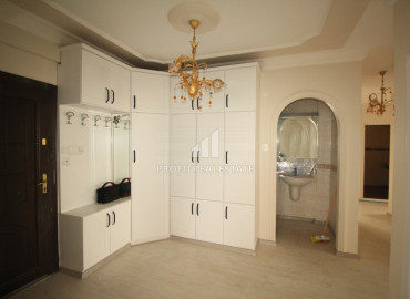 Three bedroom apartment with a separate kitchen in a gasified residence in the center of Mezitli, Mersin ID-8712 фото-6