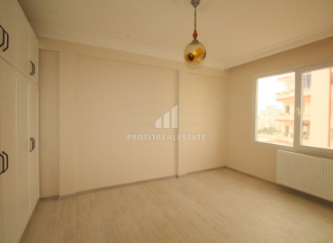Three bedroom apartment with a separate kitchen in a gasified residence in the center of Mezitli, Mersin ID-8712 фото-15