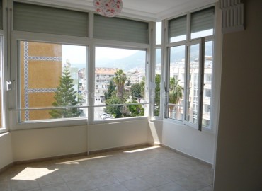 Квартира планировки 2+1 в самом центре Алании недалеко от пляжа Клеопатры, Турция, 100 кв.м. ID-0648 фото-19