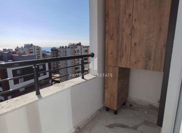 Spacious apartment 2 + 1 with sea views in a new residence with a swimming pool, in the area of Mersin - Soli ID-8729 фото-12