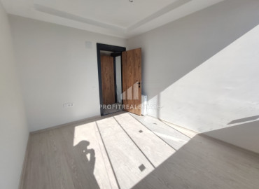 Spacious apartment 2 + 1 with sea views in a new residence with a swimming pool, in the area of Mersin - Soli ID-8729 фото-16