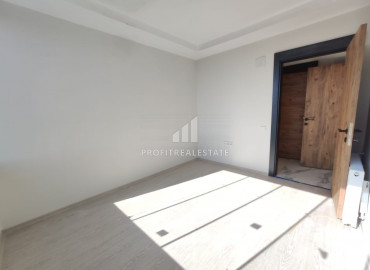 Spacious apartment 2 + 1 with sea views in a new residence with a swimming pool, in the area of Mersin - Soli ID-8729 фото-22