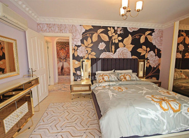 Two bedroom apartment, with a rich interior, 200 meters from the sea, Mahmutlar, Alanya, 125 m2 ID-8732 фото-10