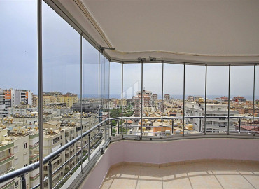 Two bedroom apartment, with a rich interior, 200 meters from the sea, Mahmutlar, Alanya, 125 m2 ID-8732 фото-16