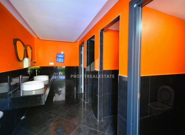 Spacious 3+1 apartment 350 meters from the sea in the active and international area of Mahmutlar. ID-8754 фото-10