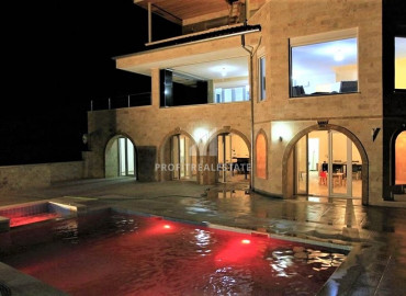 Private furnished villa 4 + 1, with its own facilities in the area of Alanya - Kargicak ID-8760 фото-2