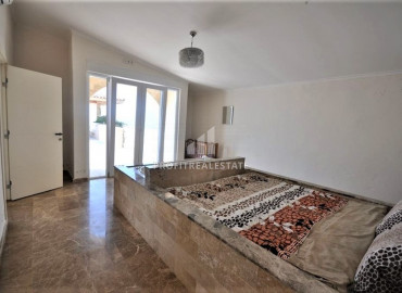 Private furnished villa 4 + 1, with its own facilities in the area of Alanya - Kargicak ID-8760 фото-14