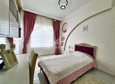 Просторная квартира с тремя спальнями в элитном комплексе Махмутлара, в 400 метрах от моря. ID-8778 фото-14