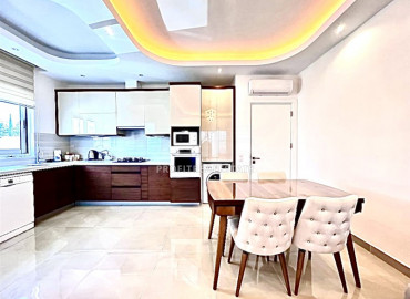 Двухкомнатная квартира с мебелью и бытовой техникой в элитном комплексе, в 400м от моря в Махмутларе ID-8779 фото-4