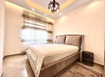 Двухкомнатная квартира с мебелью и бытовой техникой в элитном комплексе, в 400м от моря в Махмутларе ID-8779 фото-9