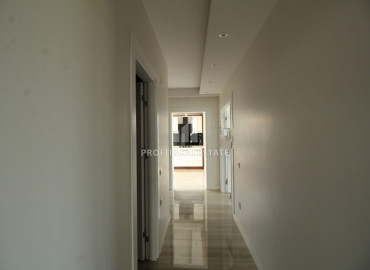 Large apartment of the original layout 2.5 + 1 in the Soli area, Mersin, 250m from the sea ID-8785 фото-6