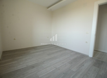 Large apartment of the original layout 2.5 + 1 in the Soli area, Mersin, 250m from the sea ID-8785 фото-9