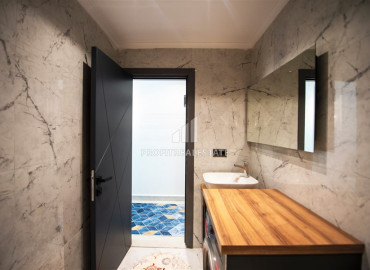 Apartment by the sea, one bedroom, 350 meters from the sea, Mahmutlar, Alanya, 55 m2 ID-8787 фото-18