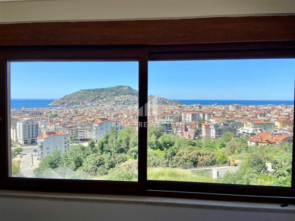 View apartment with three bedrooms and a separate kitchen in Alanya Hasbahce ID-8800 фото-1