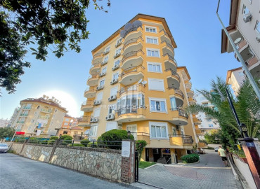 Furnished two bedroom apartment in a residence with facilities in the center of Alanya ID-8801 фото-1