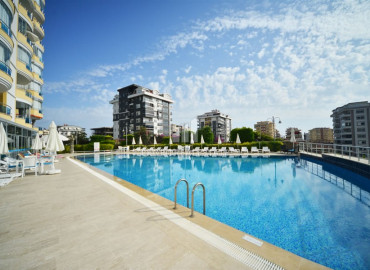 Two bedroom apartment, furnished, in a residential residence with two swimming pools, Mahmutlar, Alanya, 135 m2 ID-8803 фото-1