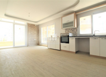 Two-bedroom apartment in a gasified residence 100m from the sea in Tece microdistrict, Mersin ID-8810 фото-4
