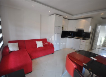 Furnished apartment, 1 + 1 layout, 100 meters from the center of Oba, Alanya, 50 m2 ID-8831 фото-4
