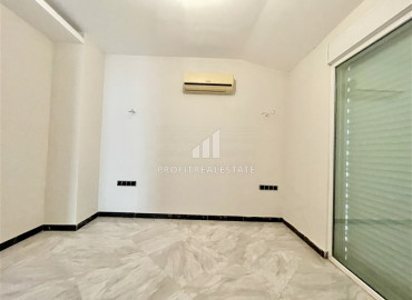 Duplex with five bedrooms and a separate kitchen 100 meters from the sea in Oba ID-8838 фото-21