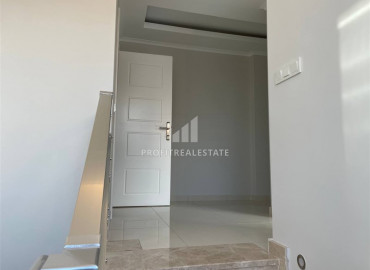 Furnished two bedroom duplex in a residence with good facilities in Mahmutlar, 250m from the sea ID-8842 фото-15