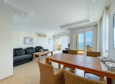 Large view furnished duplex with three bedrooms 50m from the sea in Mahmutlar ID-8864 фото-2
