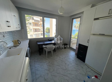 Меблированная квартира 2+1 с отдельной кухней в комплексе с бассейном, у моря, в районе Соли ID-8876 фото-7