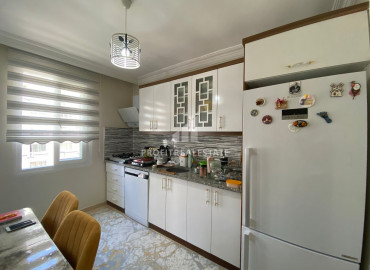Просторная меблированная квартира 3+1 с отдельной кухней в Мезитли, Мерсин, 500м от моря ID-8884 фото-4