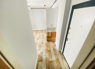 Новая газифицированная двухкомнатная квартира в центре Мерсина, макрорайон Чифтликкёй ID-8892 фото-15