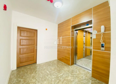 Новая газифицированная двухкомнатная квартира в центре Мерсина, макрорайон Чифтликкёй ID-8892 фото-23