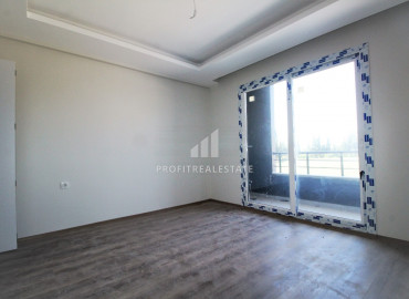 New apartment 2 + 1 in Tej, Mersin, in a gasified residence with good facilities by the sea ID-8896 фото-12